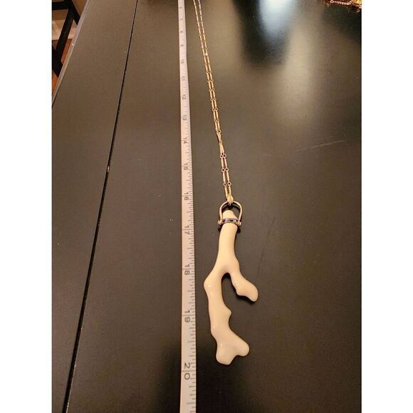 Stella & Dot white enamel coral necklace - Picture 6 of 6